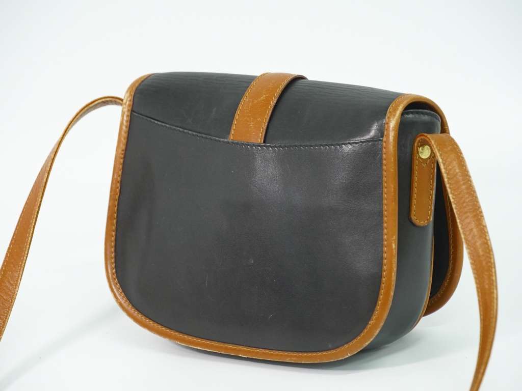 Celine Vintage Shoulder Bag Black Leather Fair condition - Back View