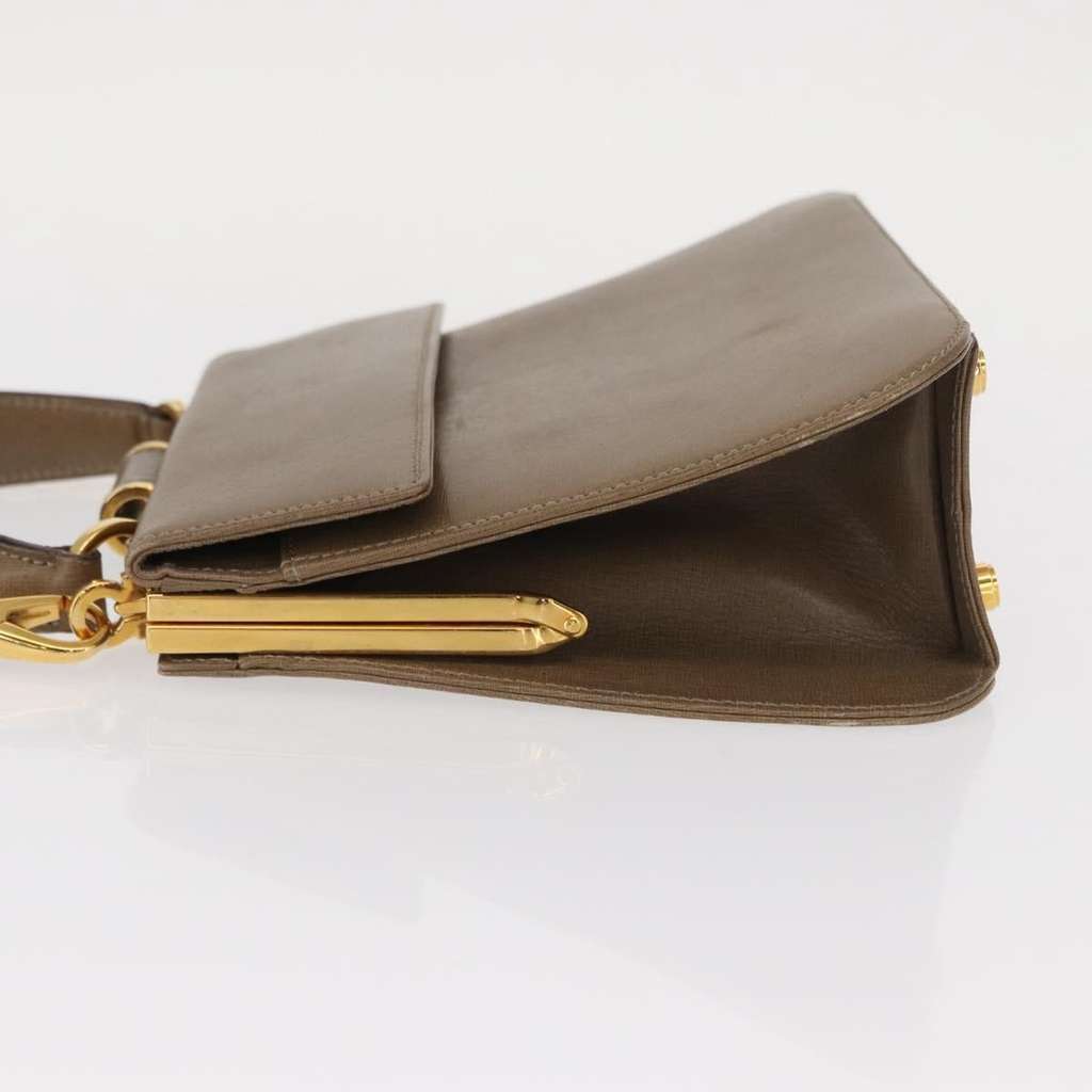 Salvatore Ferragamo Gancini handbag Beige Leather Good condition - Model View