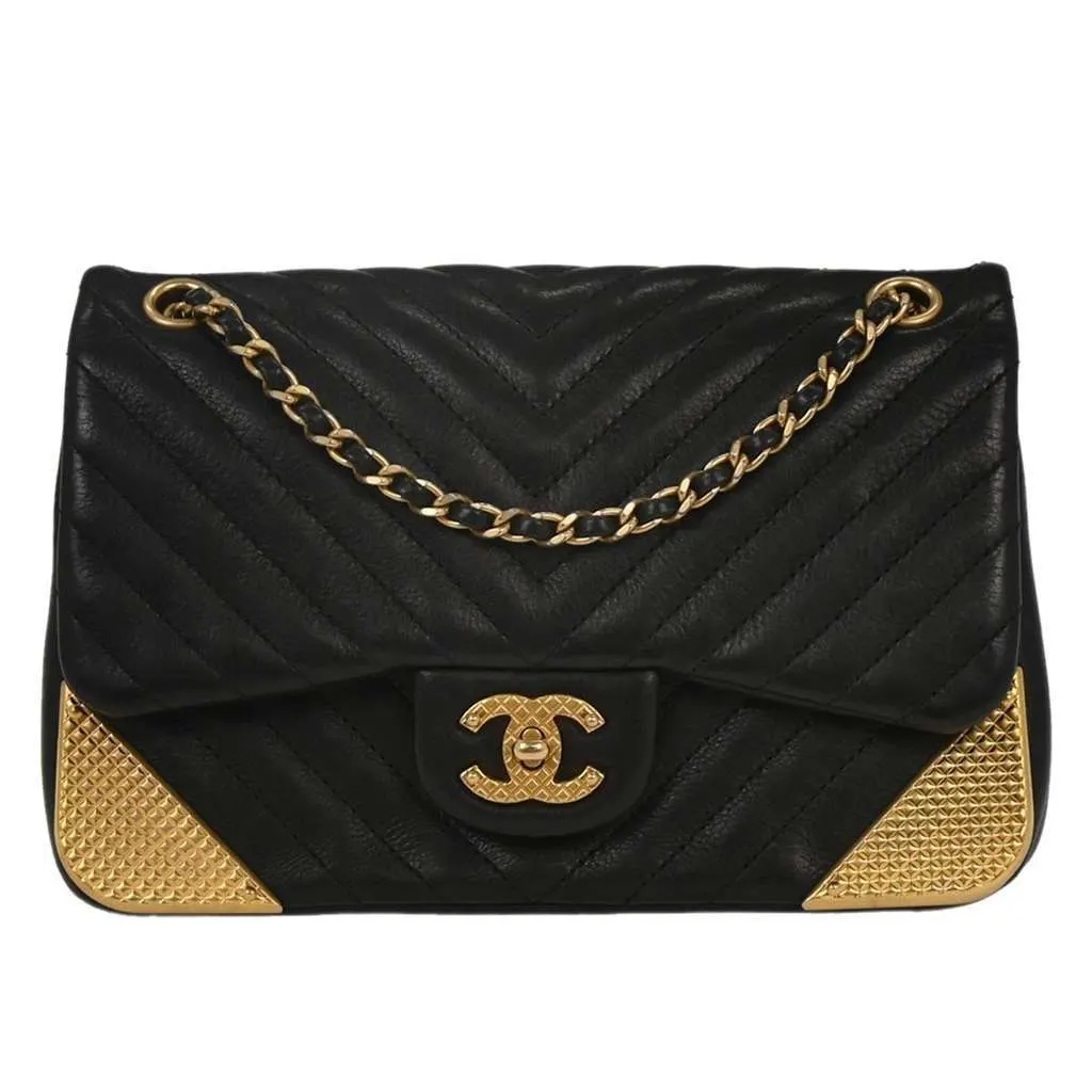Chanel Rock the Corner Flap Bag Black Leather Good - Front View