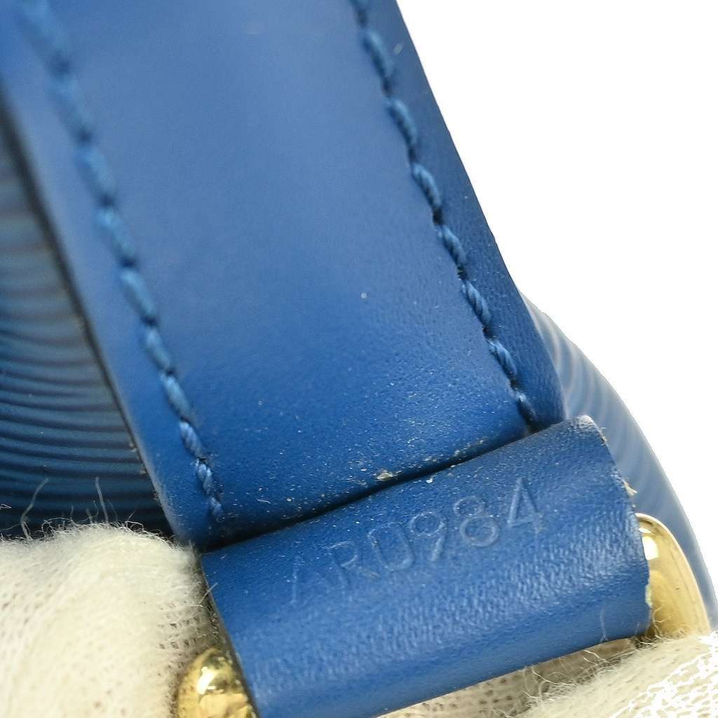 Louis Vuitton Noe Handbag Blue Leather Good condition - Box View