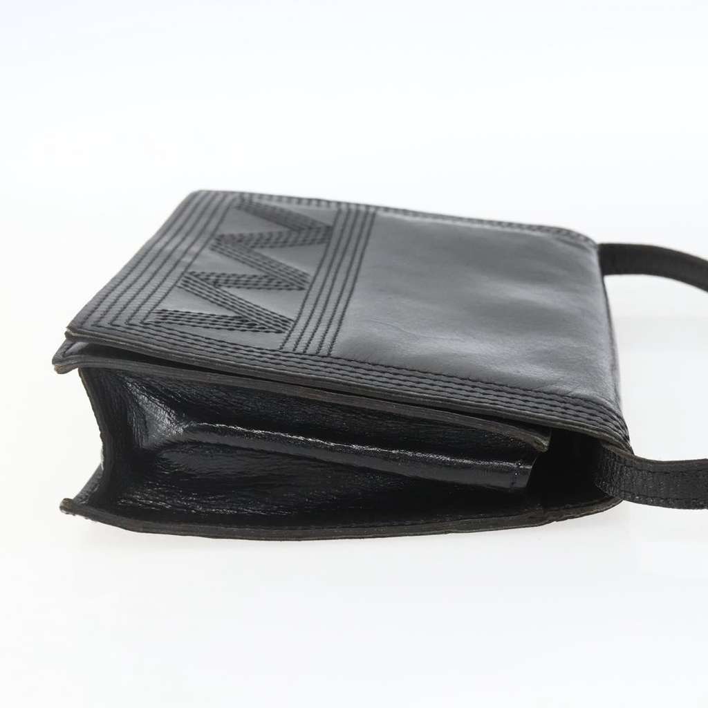 Saint Laurent Vintage Shoulder Bag Black Leather Fair condition - Model View