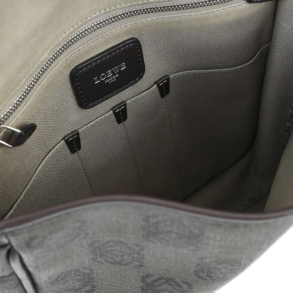 Loewe Flap Messenger Bag Brown Good condition - Inside View