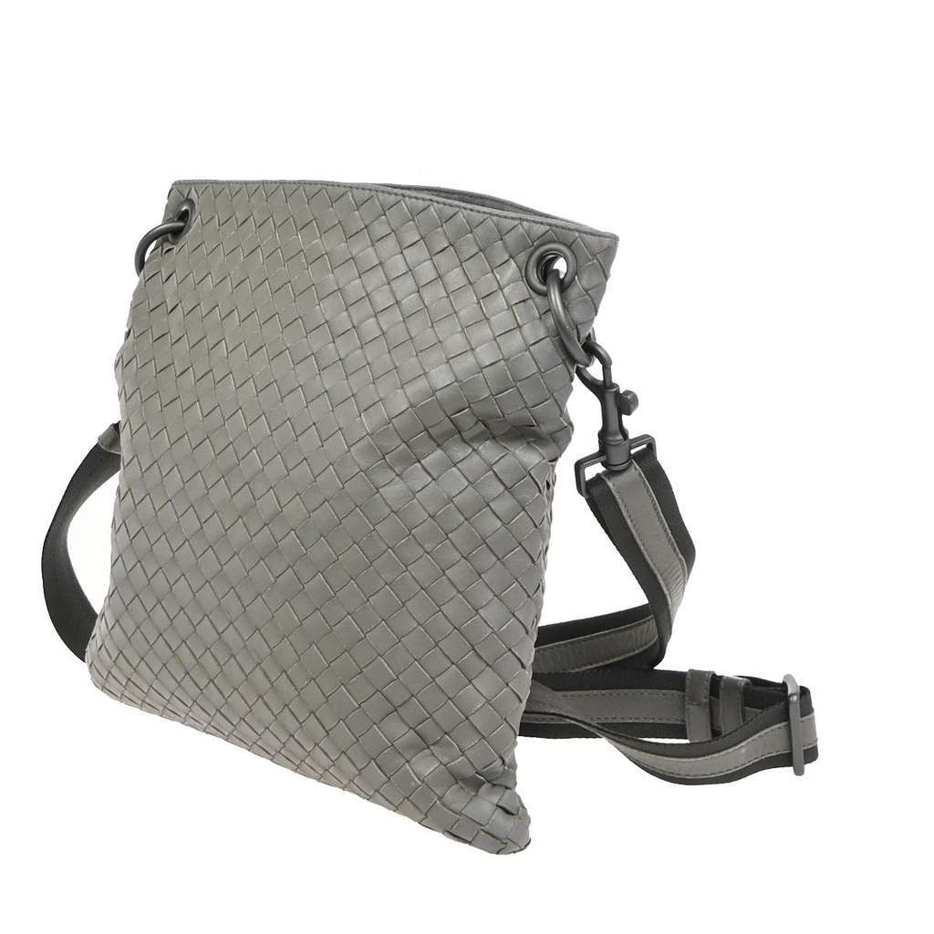 Bottega Veneta Flat Messenger Bag Other Leather Good condition - Model View