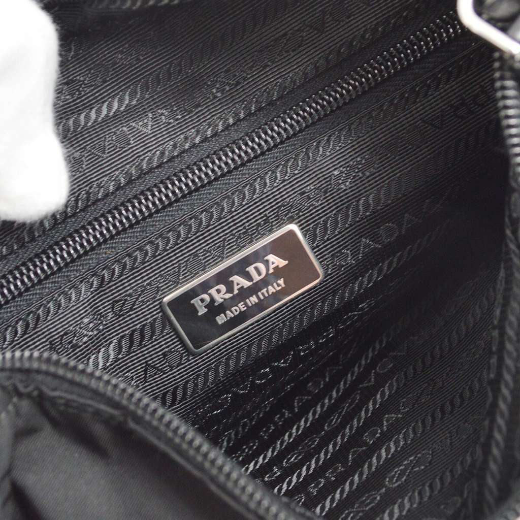 Prada Buckle Messenger Bag Black Good condition - Model View