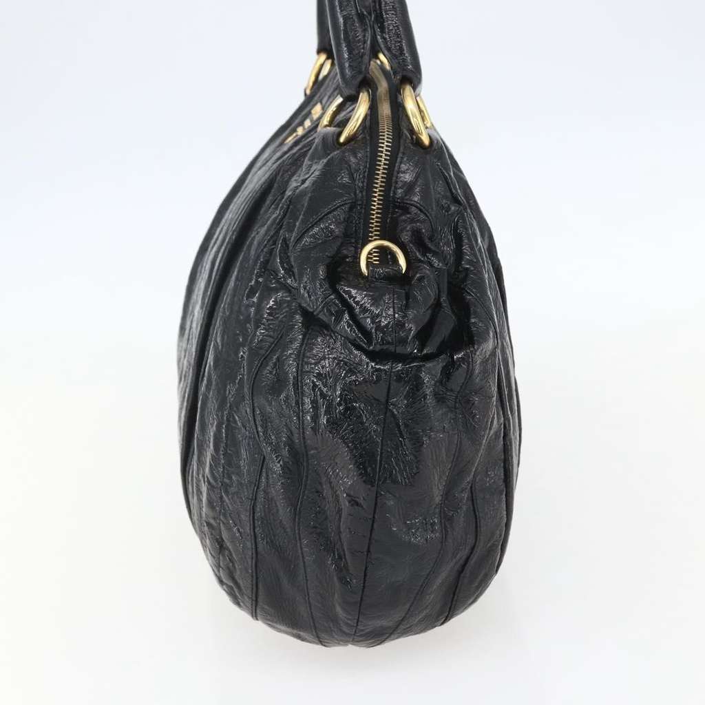 Prada Waves Hobo Black Leather Good condition - Model View