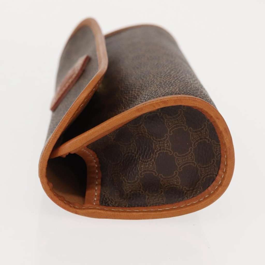Celine Macadam Pochette Brown Canvas Good condition - Model View