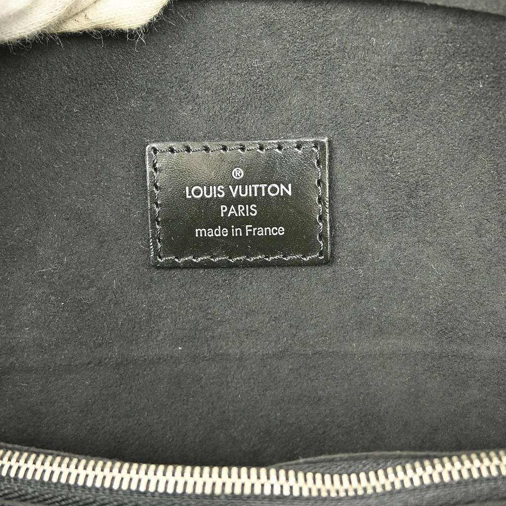 Louis Vuitton Pont Neuf Handbag Black Leather Good condition - Model View