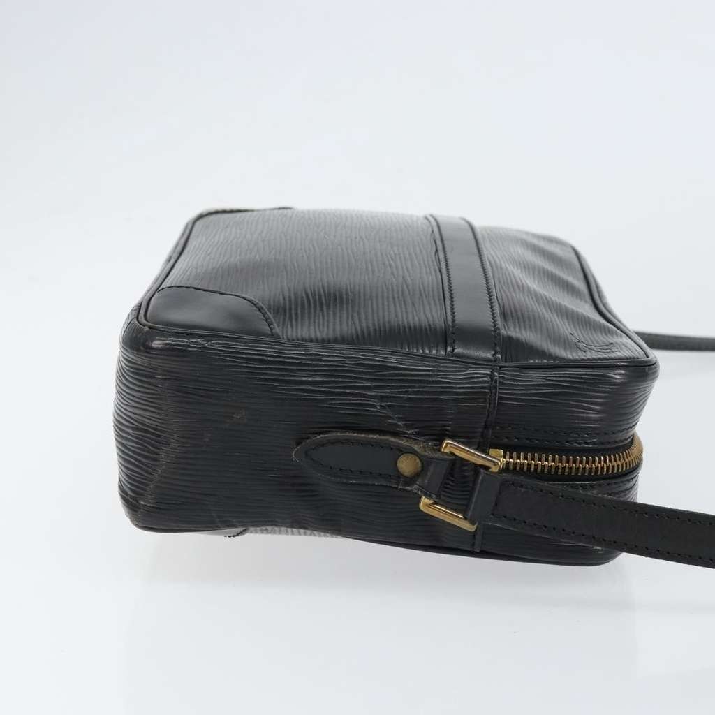 Louis Vuitton Trocadero Handbag Black Leather Good condition - Inside View