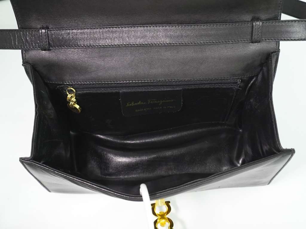 Salvatore Ferragamo Gancini Shoulder Bag Black Leather Good condition - Inside View