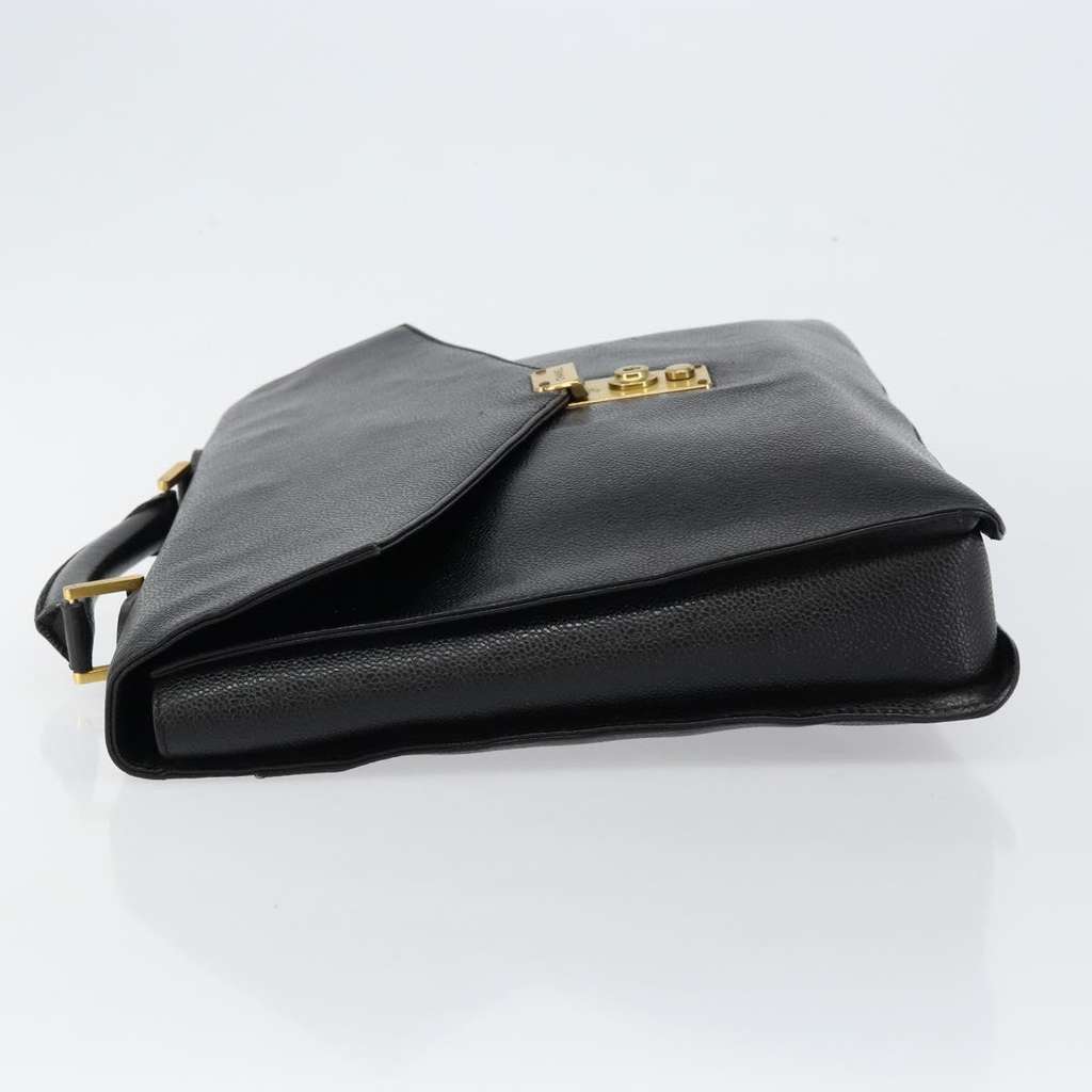 Chanel Vintage Lock Briefcase Black Leather Good condition - Model View
