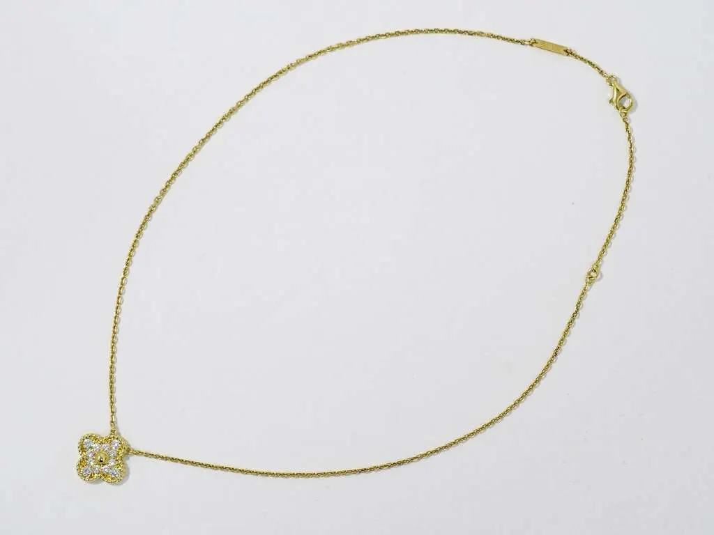 Van Cleef & Arpels Vintage Alhambra Pendant Necklace Gold Good - Back View