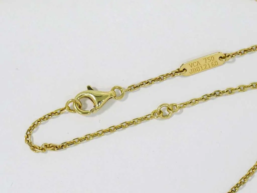 Van Cleef & Arpels Vintage Alhambra Pendant Necklace Gold Good - Inside View
