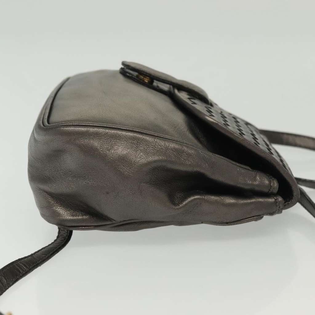 Bottega Veneta Intrecciato Backpack Metallic Leather Good condition - Model View