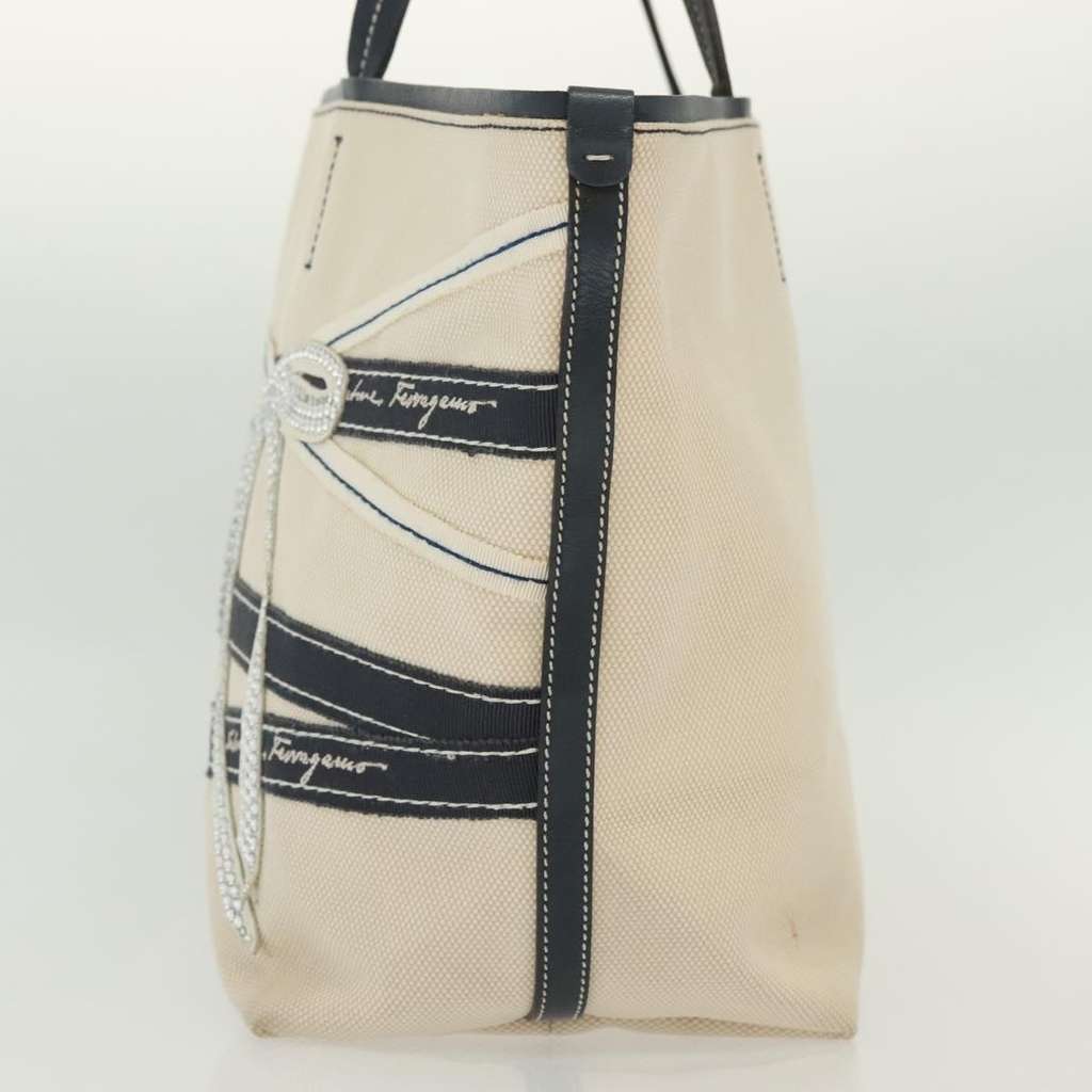 Salvatore Ferragamo Vala tote Beige Canvas Good condition - Inside View