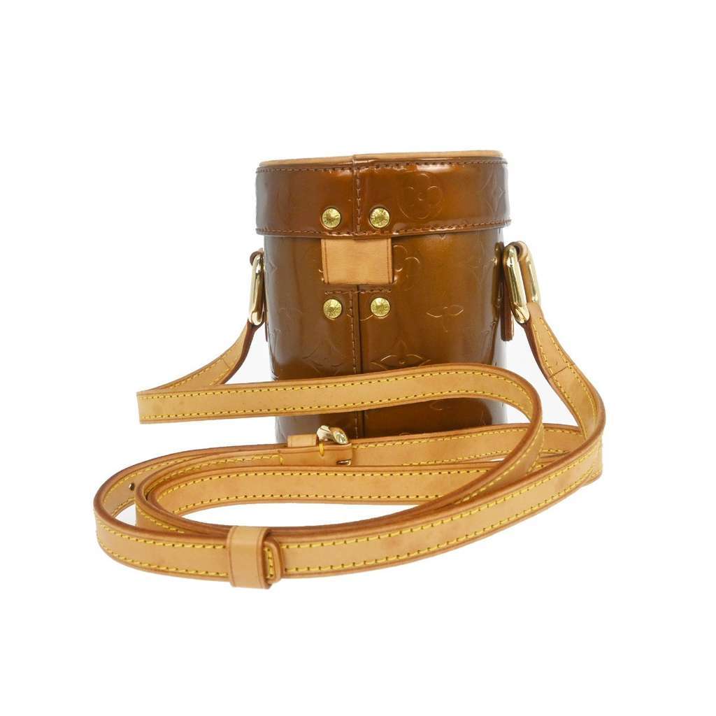 Louis Vuitton Astor Place Shoulder Bag Metallic Good condition - Back View