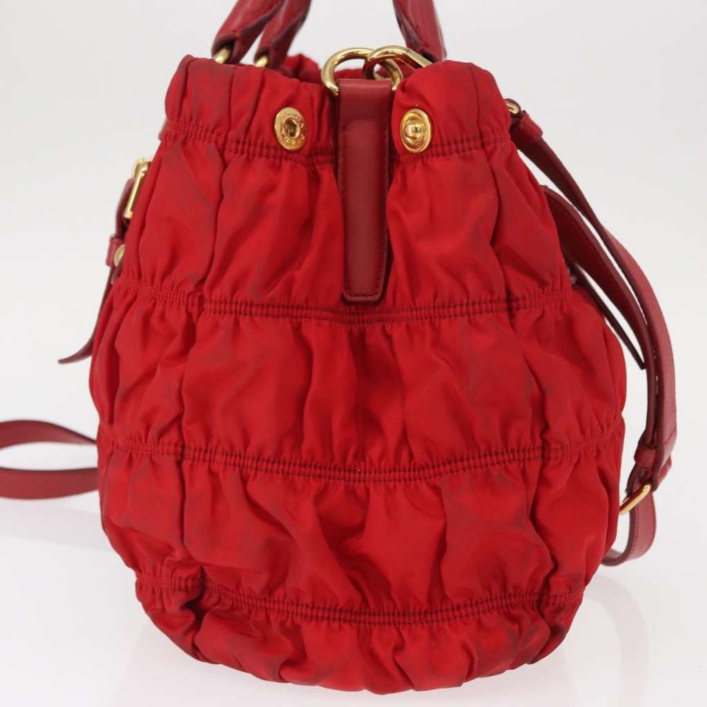 Prada Gaufre Convertible Tote Red Good condition - Model View