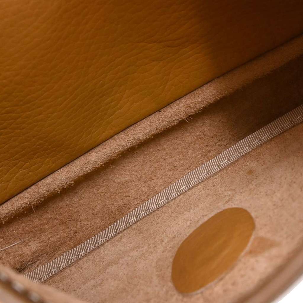 Loewe Anagram Shoulder Bag Brown Leather Good condition - Inside View