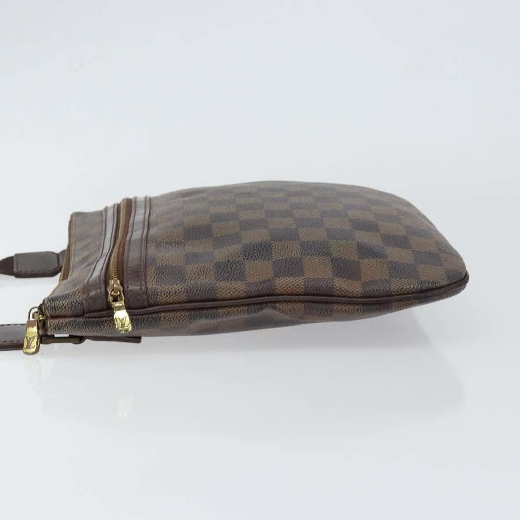 Louis Vuitton Bosphore Pochette Brown Canvas Good condition - Model View