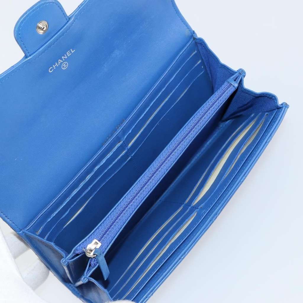 Chanel CC Gusset Classic Flap Wallet Blue Leather Good condition - Box View