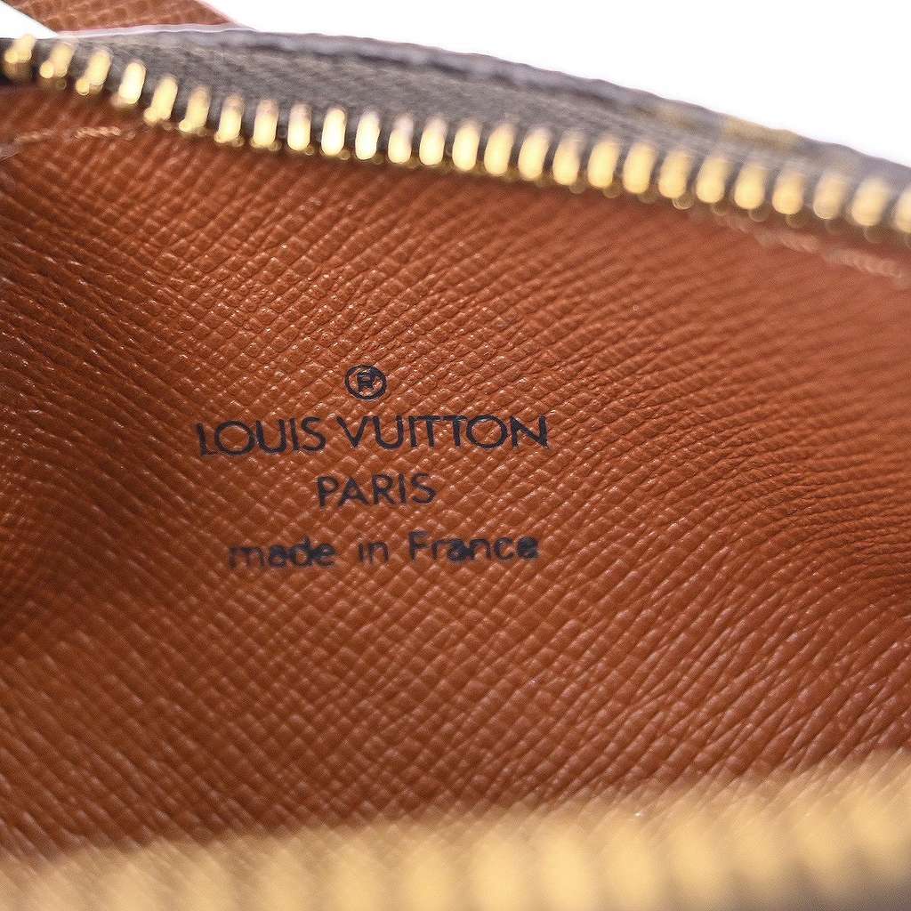 Louis Vuitton Papillon Pochette Brown Canvas Good condition - Model View