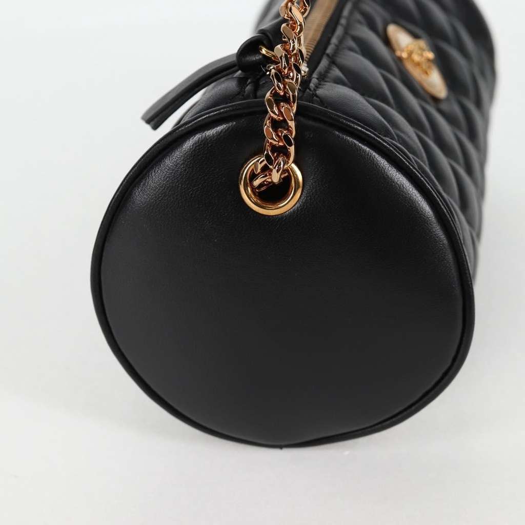 Versace Medusa Shoulder Bag Black Leather Very good condition - Model View