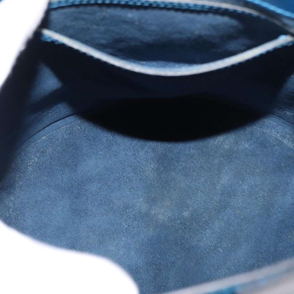 Louis Vuitton Cluny Shoulder Bag Blue Leather Good condition - Box View