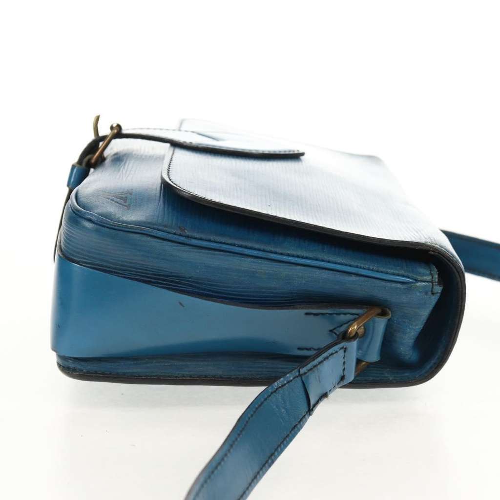 Louis Vuitton Cartouchiere Handbag Blue Leather Fair condition - Model View