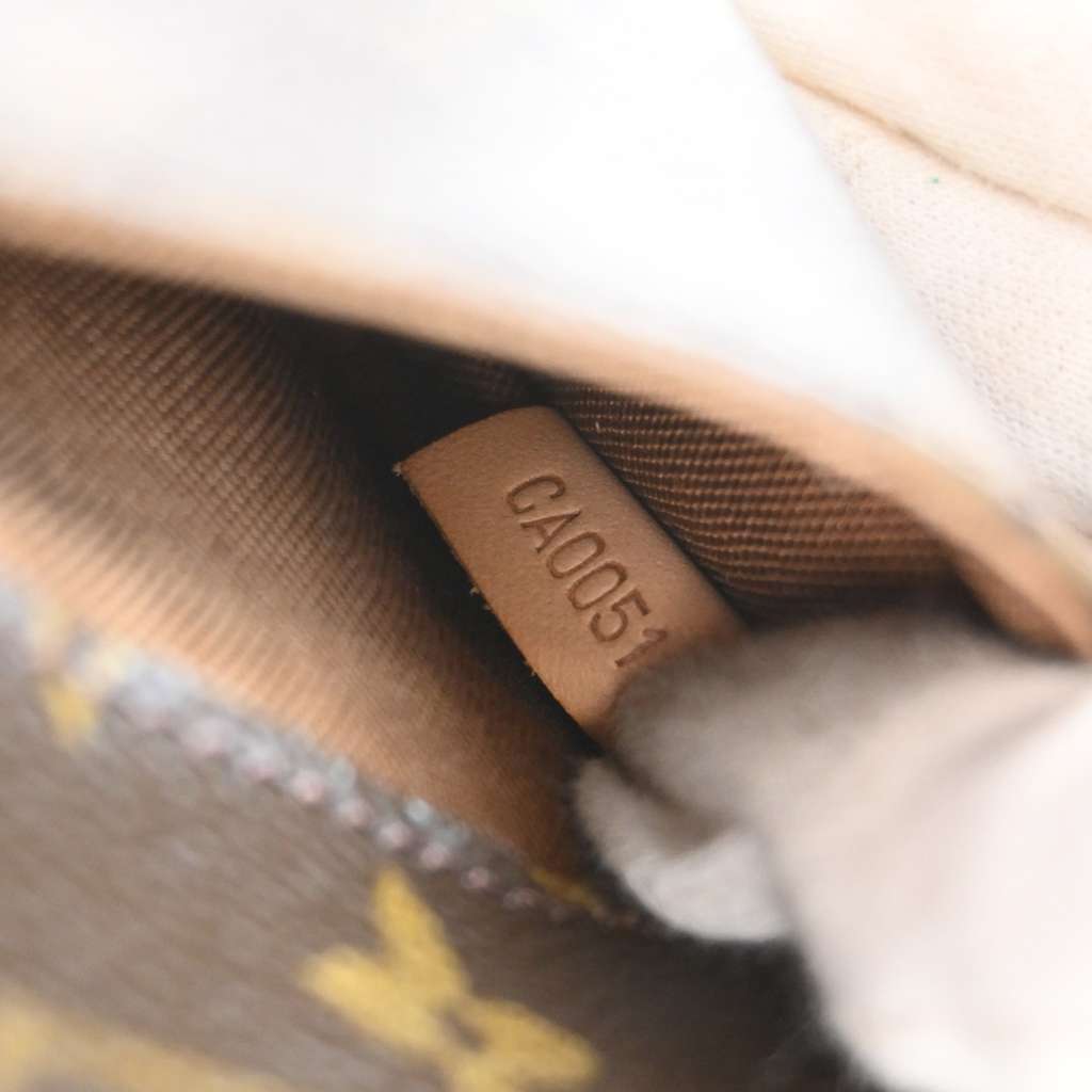 Louis Vuitton Pochette Gange Brown Canvas Good condition - Box View