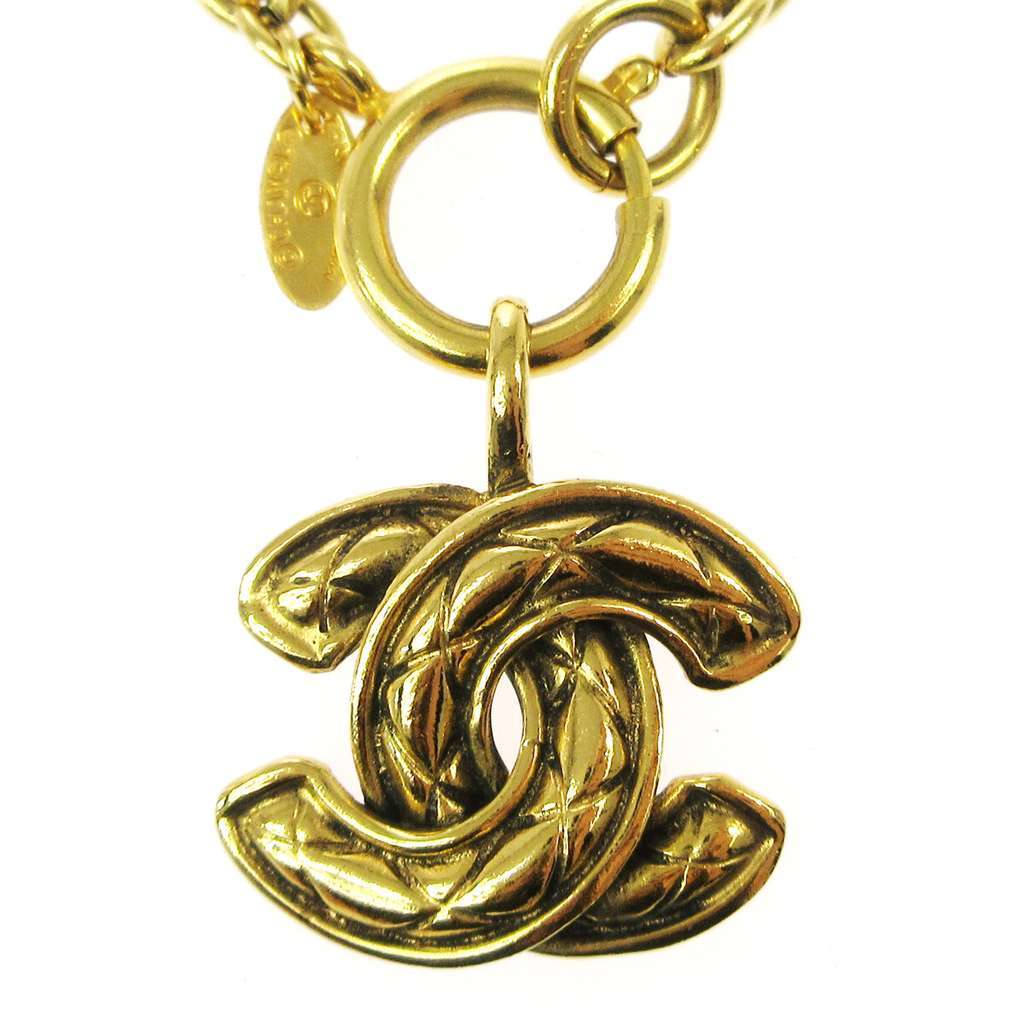 Chanel Vintage Quilted CC Pendant Necklace Gold Gold Good condition - Back View