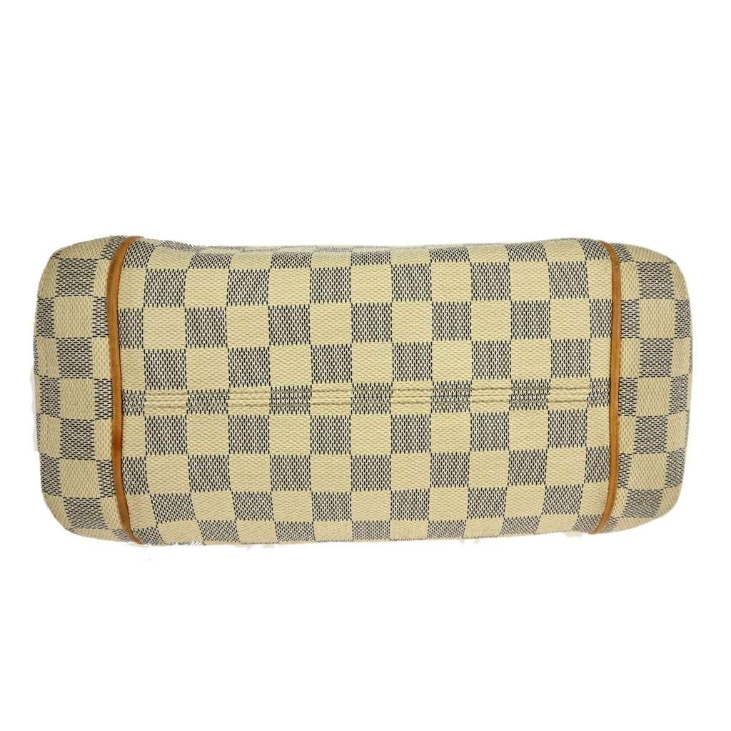 Louis Vuitton Totally Handbag White Canvas Fair condition - Inside View