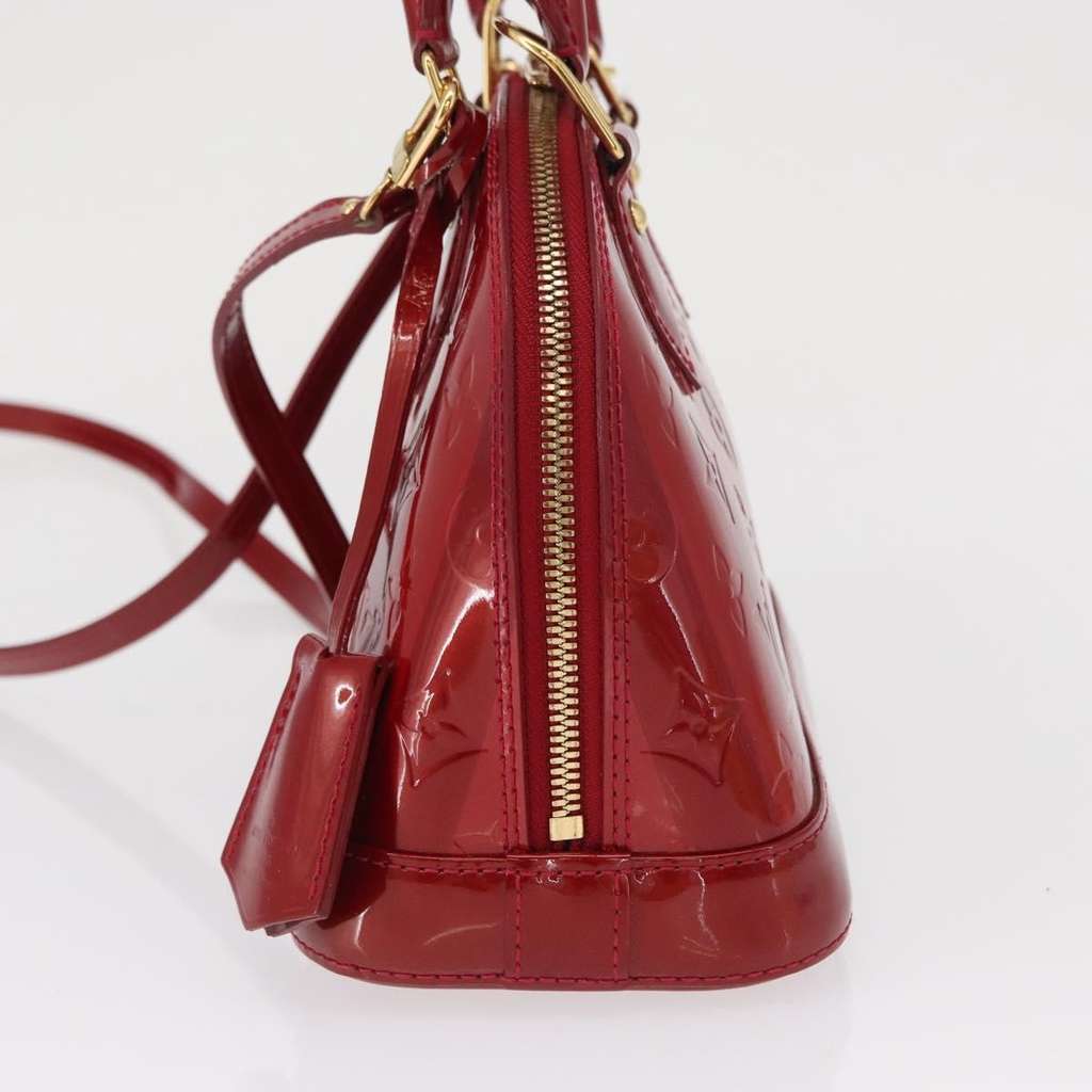 Louis Vuitton Alma Handbag Red Good condition - Inside View