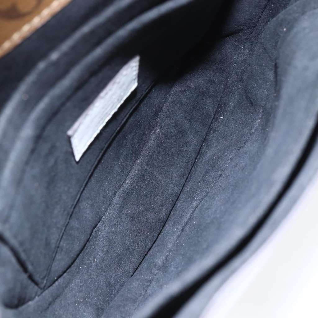 Louis Vuitton Chantilly Lock Handbag White Leather Very good condition - Box View