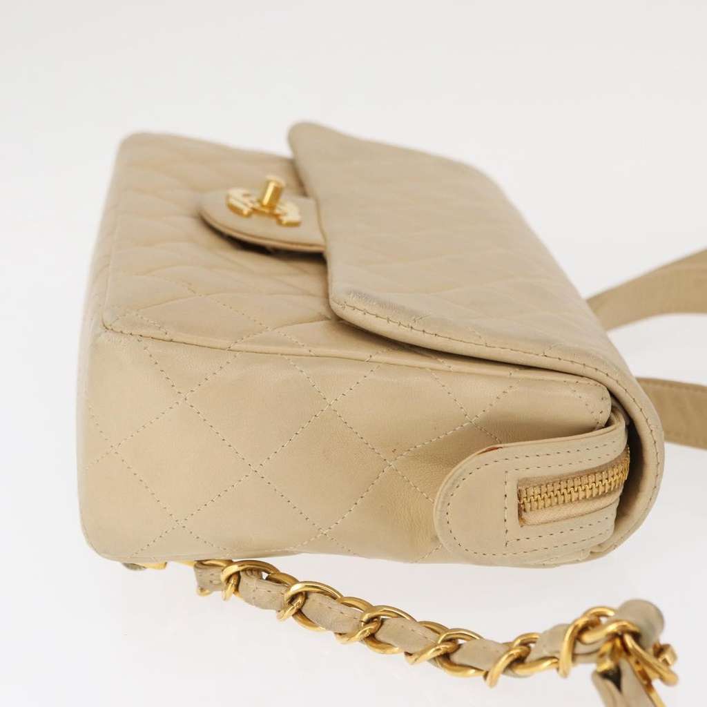 Chanel Vintage Classic Flap Backpack Beige Leather Good condition - Inside View