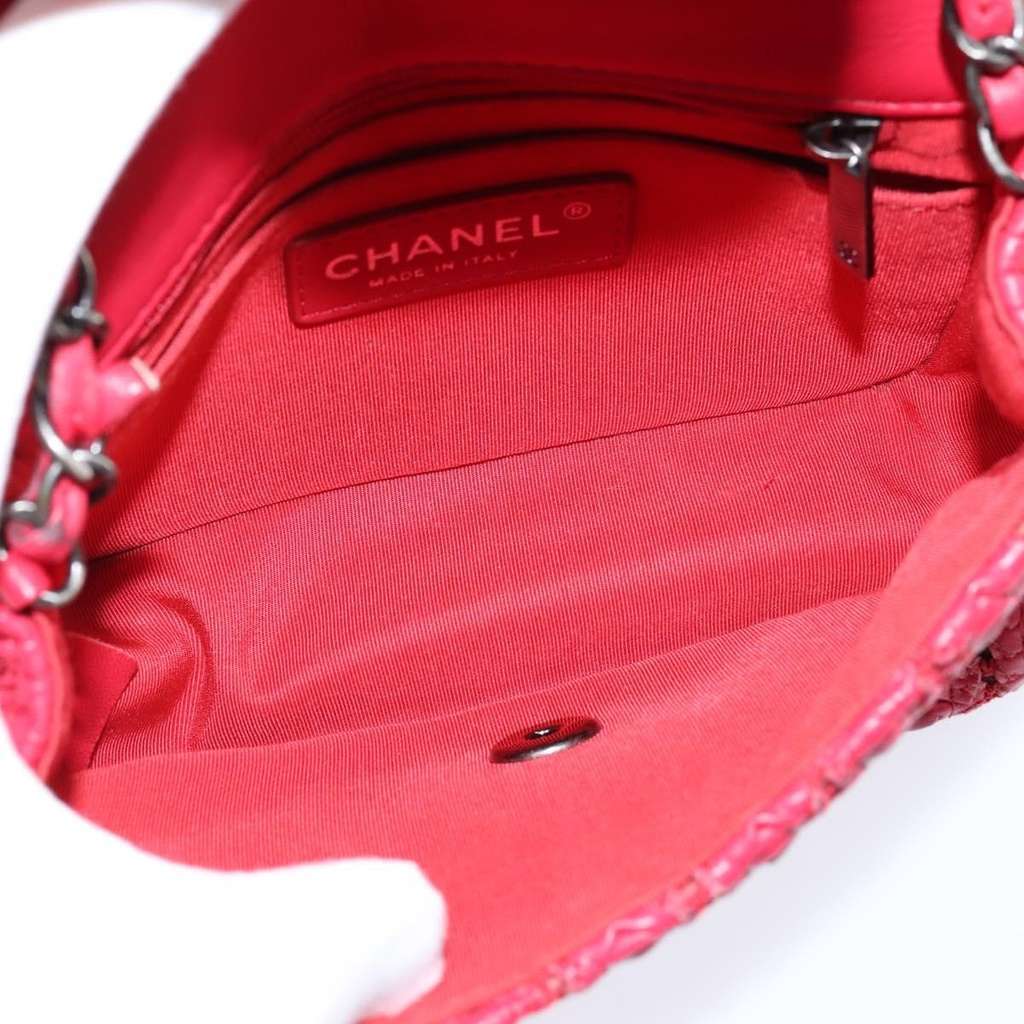 Chanel Crochet Flap Bag Red Leather Good condition - Box View