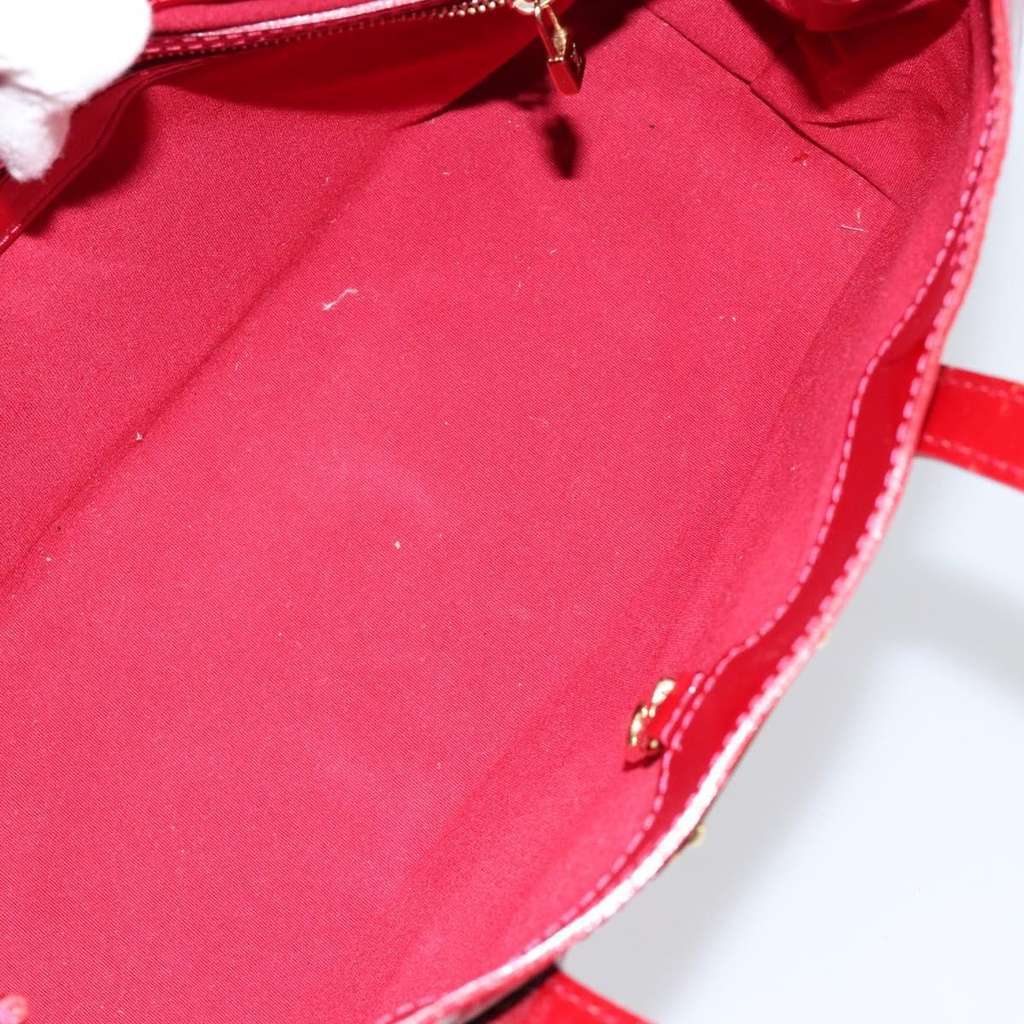 Louis Vuitton Wilshire Handbag Red Good condition - Box View