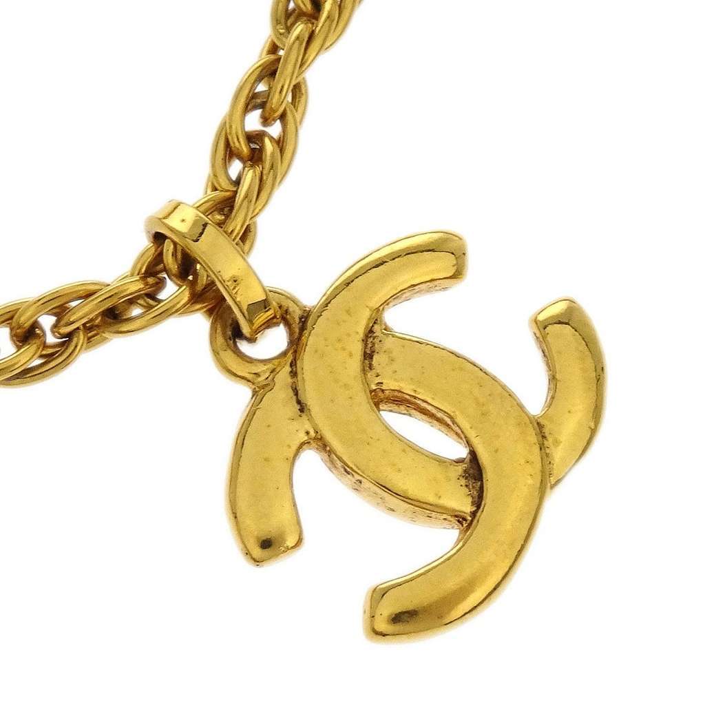 Chanel Vintage CC Pendant Necklace Gold Metal Good condition - Inside View
