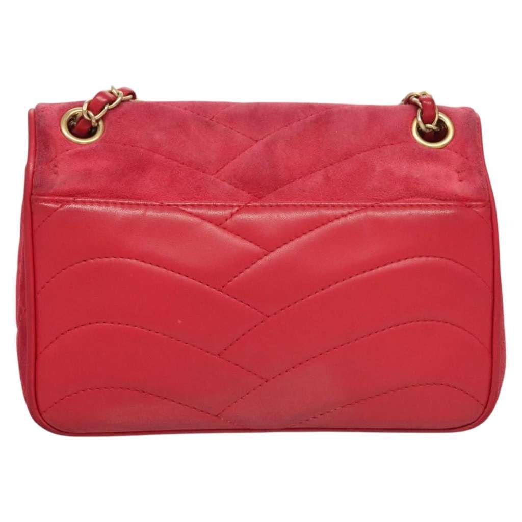 Chanel Pagoda Flap Bag Pink Suede Good condition - Inside View