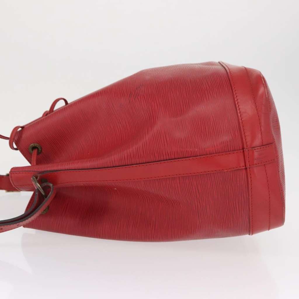 Louis Vuitton Noe Handbag Red Leather Fair condition - Model View