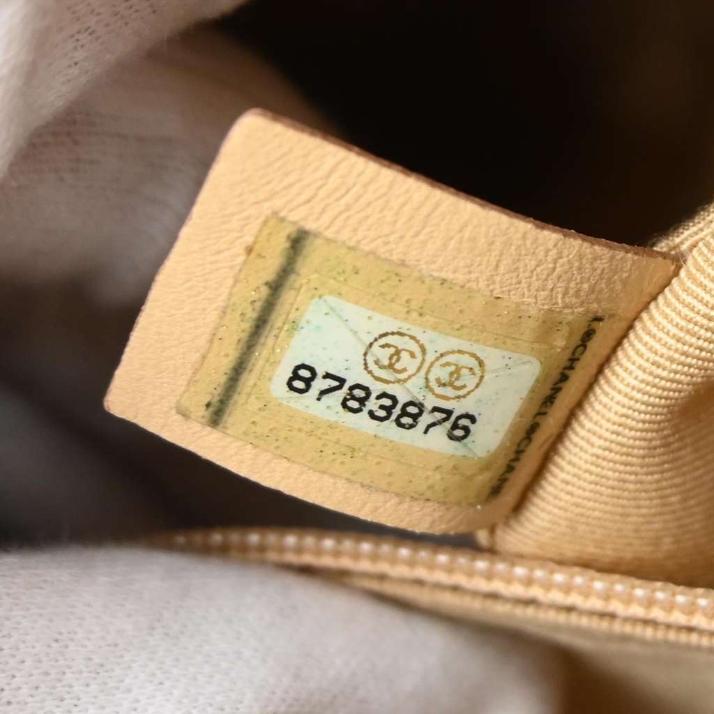 Chanel Timeless CC Chain Shoulder Bag Pink Leather Good condition - Box View