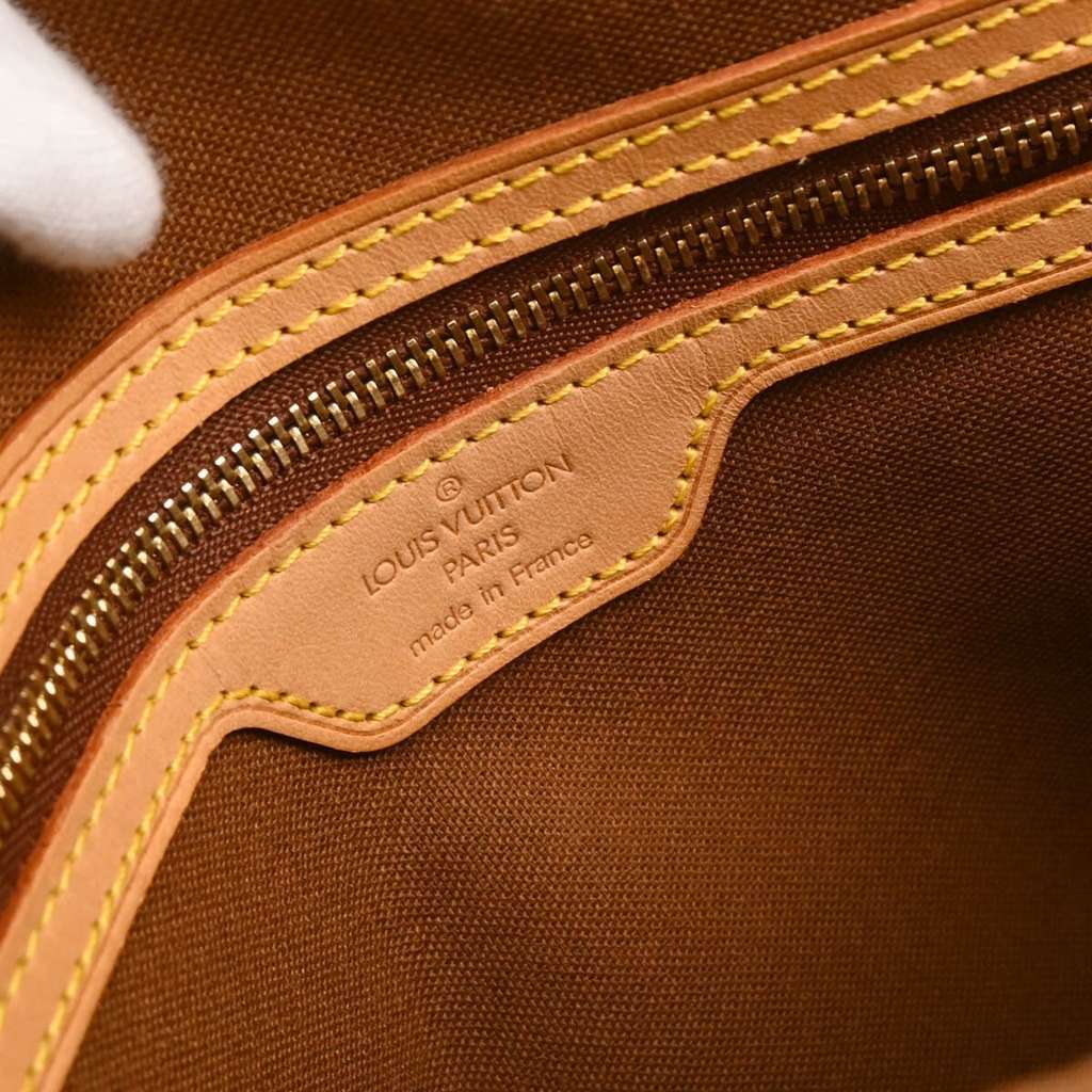 Louis Vuitton Looping Handbag Brown Canvas Good condition - Model View