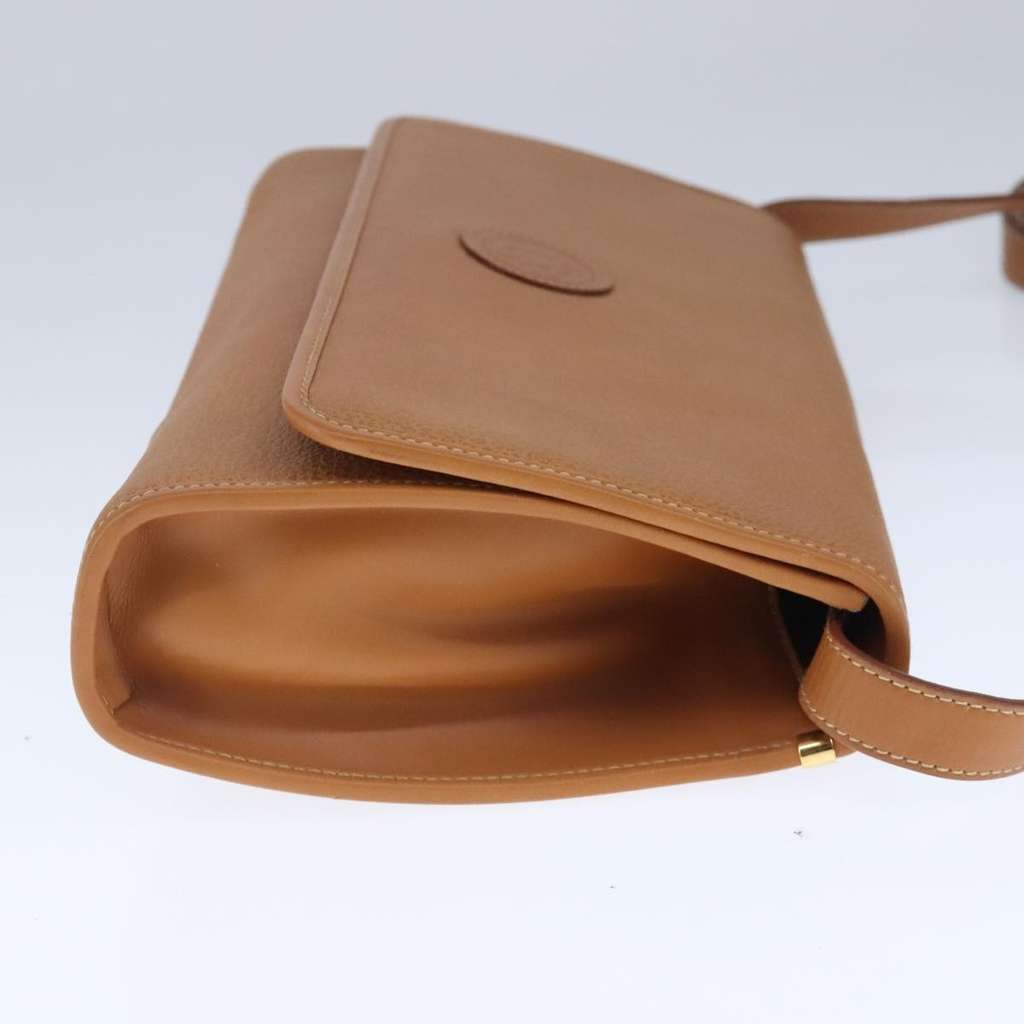 Gucci Vintage Shoulder Bag Beige Leather Good condition - Model View