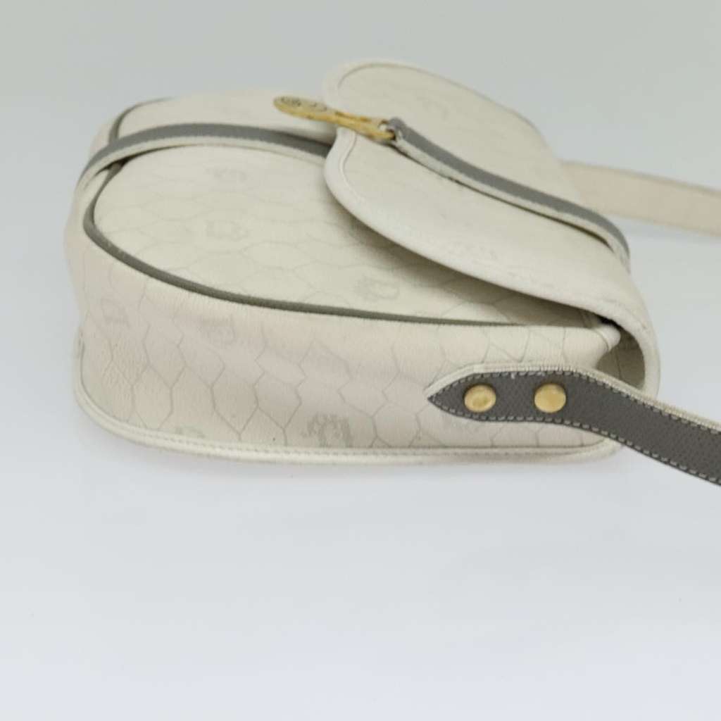 Christian Dior Vintage Honeycomb Flap Crossbody Bag White Canvas Good condition - Model View