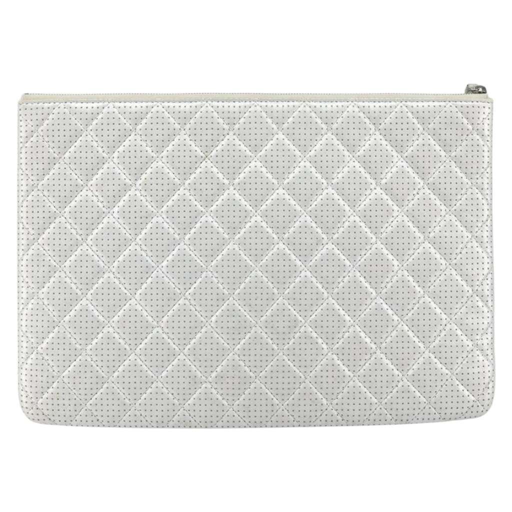 Chanel O Case Clutch Silver Leather Good condition - Back View