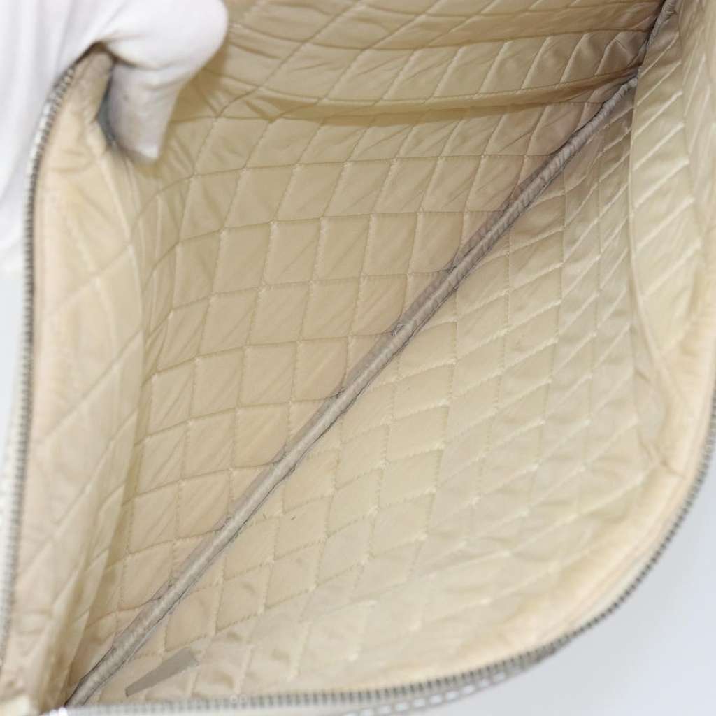 Chanel O Case Clutch Silver Leather Good condition - Box View