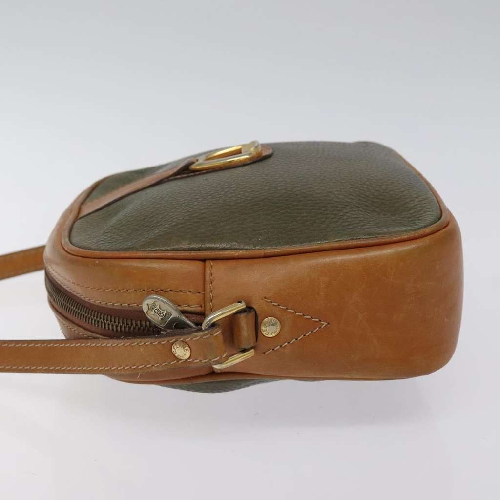 Celine Vintage Shoulder Bag Khaki Leather Fair condition - Model View