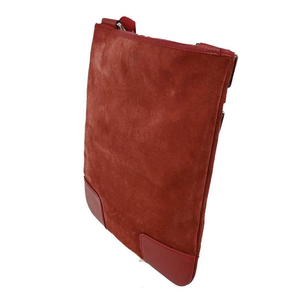 Loewe Anagram Shoulder Bag Red Suede Good condition - Model View