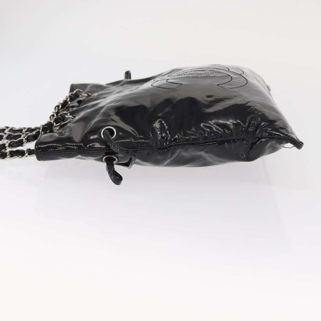 Chanel Bon Bon Tote Black Fair condition - Model View