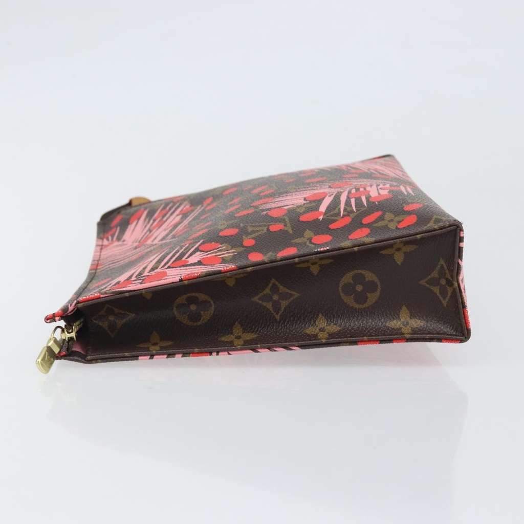 Louis Vuitton Toiletry Pouch Red Canvas Good condition - Model View