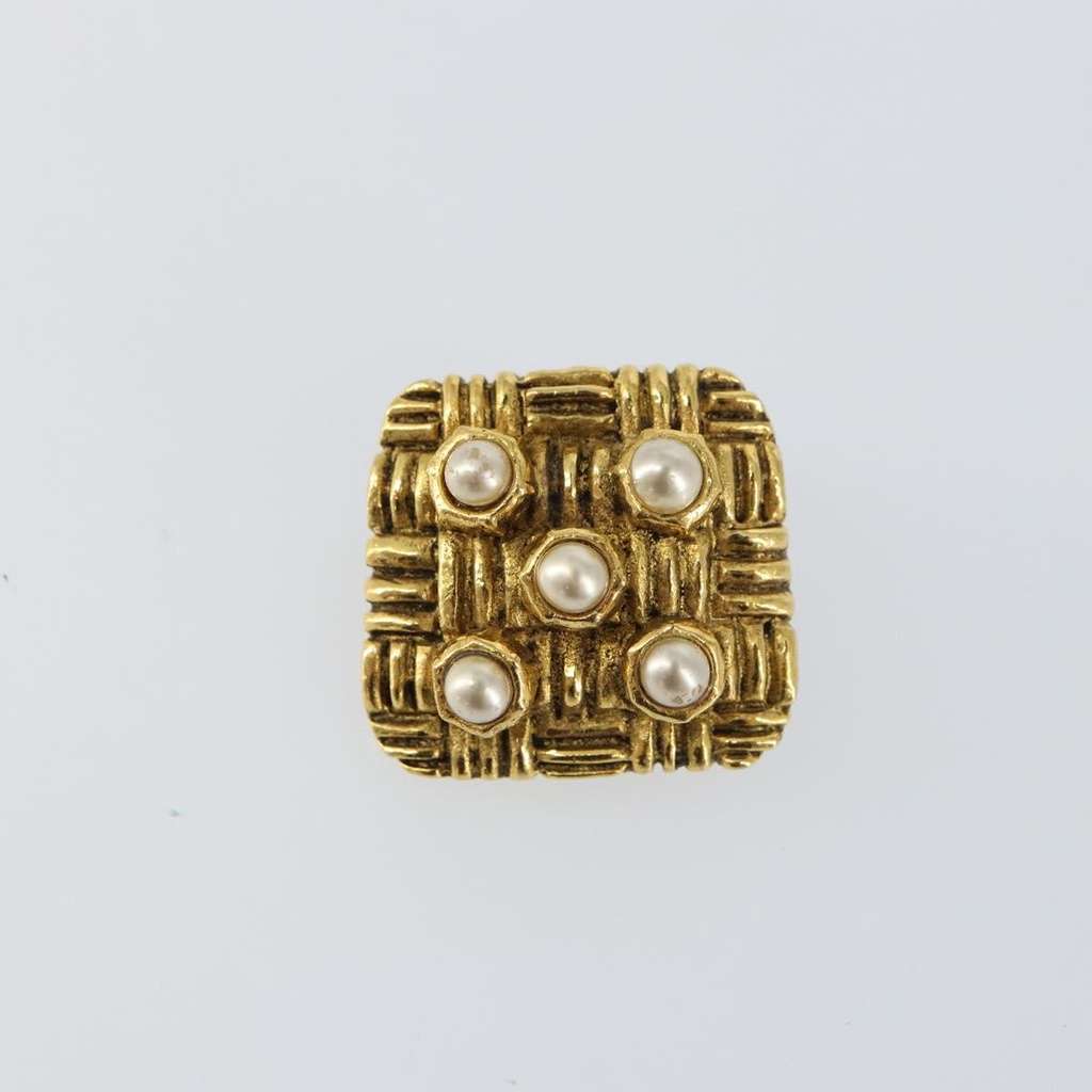 Chanel Vintage CC Square Clip-On Earrings Gold Good condition - Back View