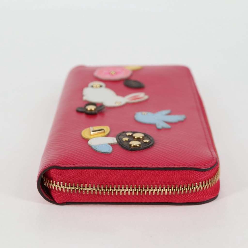 Louis Vuitton Zippy Wallet NM Red Leather Good condition - Model View